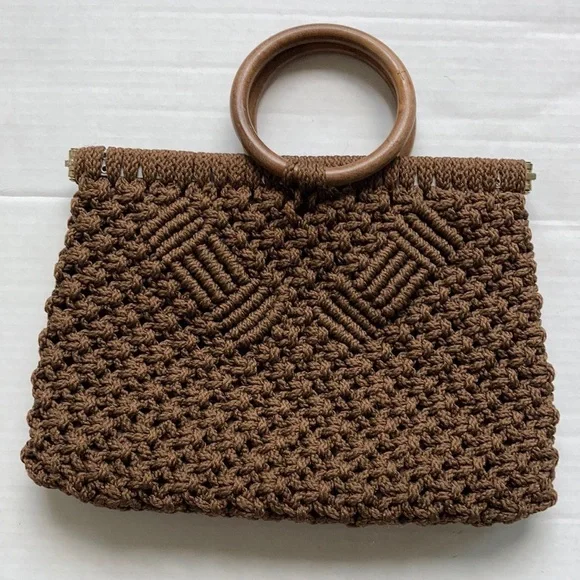 Brown crochet small wood ring handle purse - Picture 1 of 11
